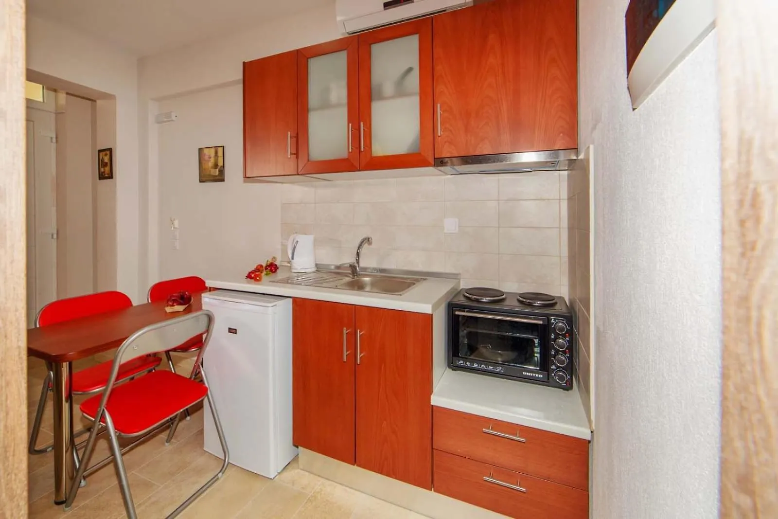 מלון דירות ניקיטי Erosaria Suites