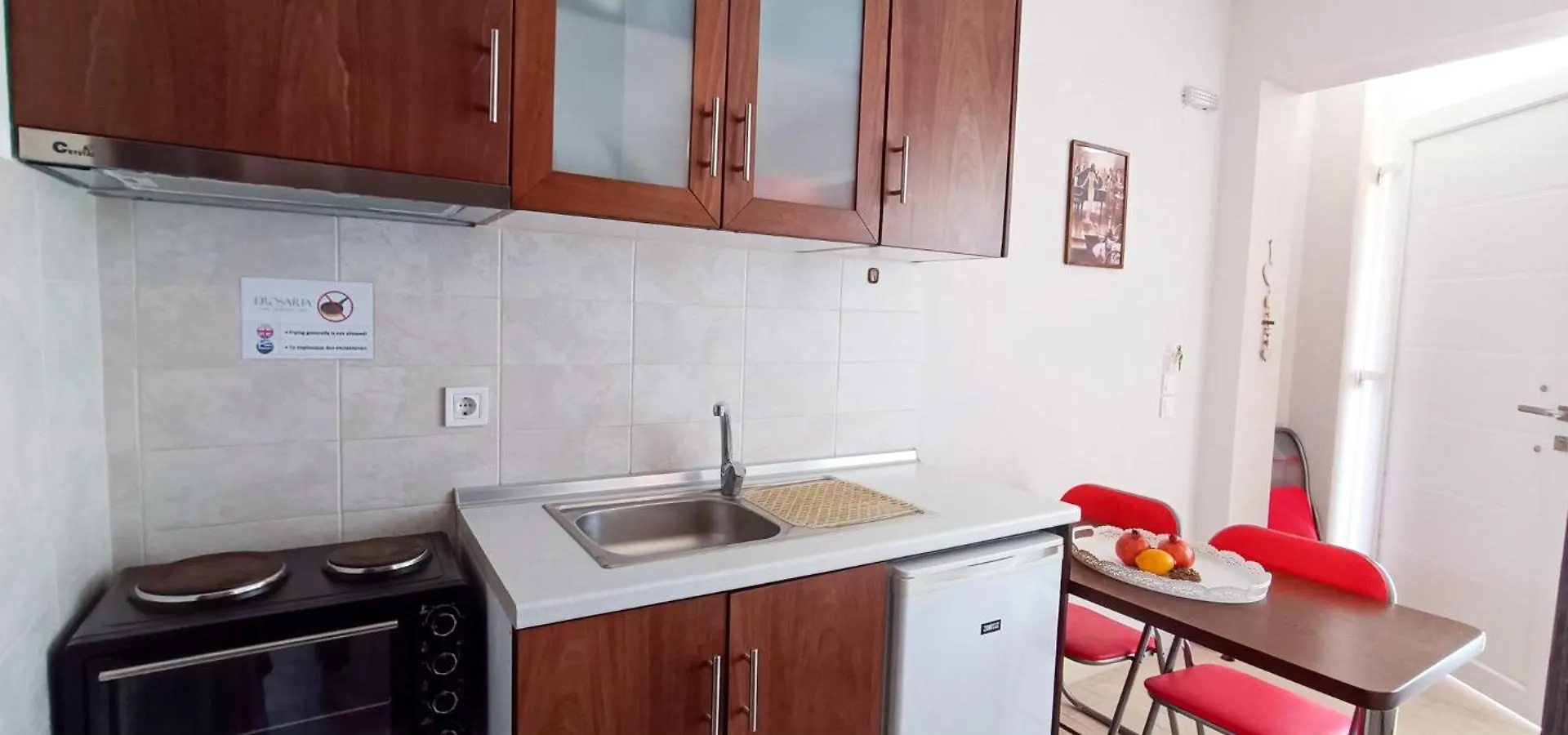 ניקיטי Erosaria Suites 0*,  יוון