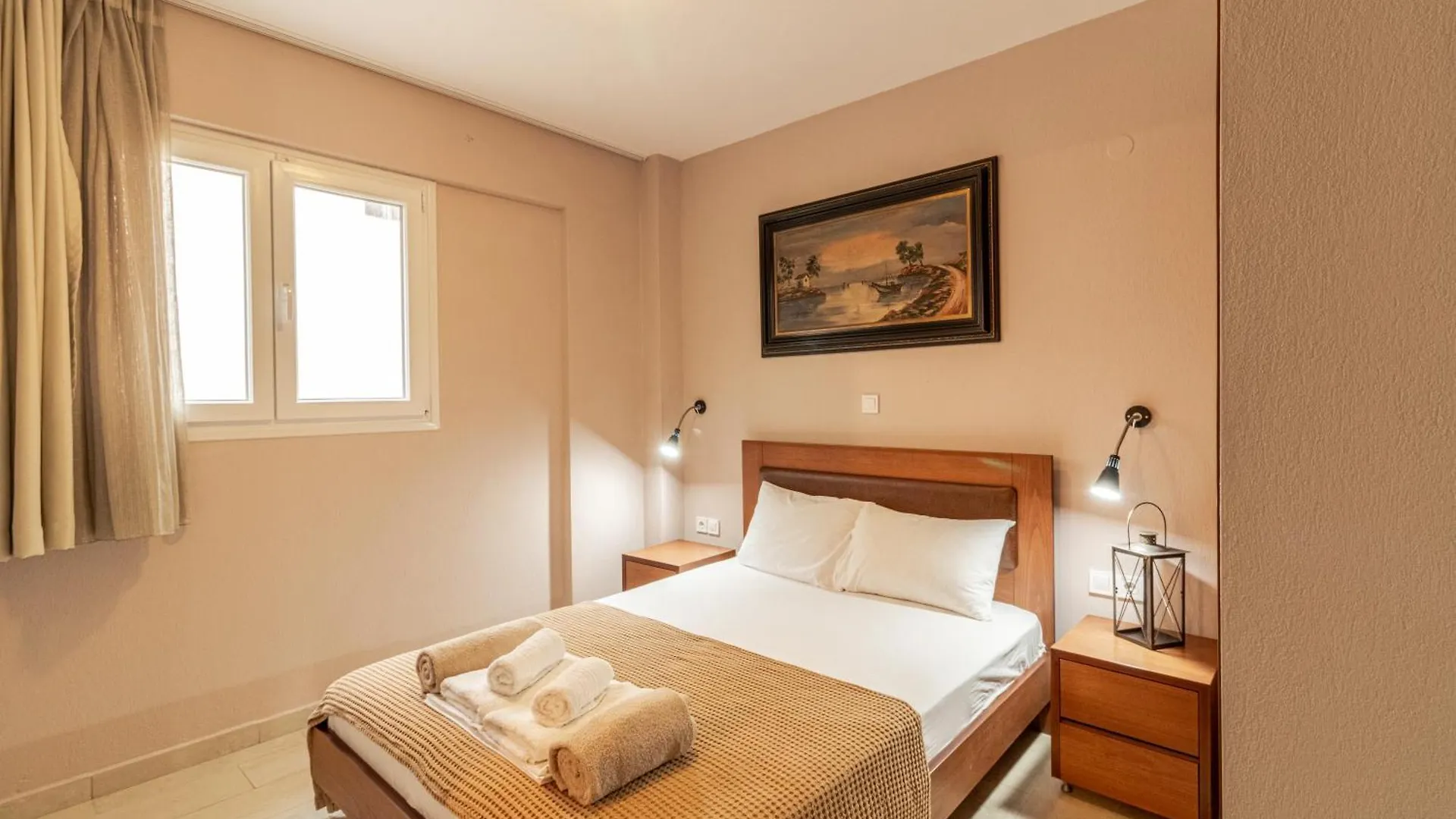 ניקיטי Erosaria Suites מלון דירות