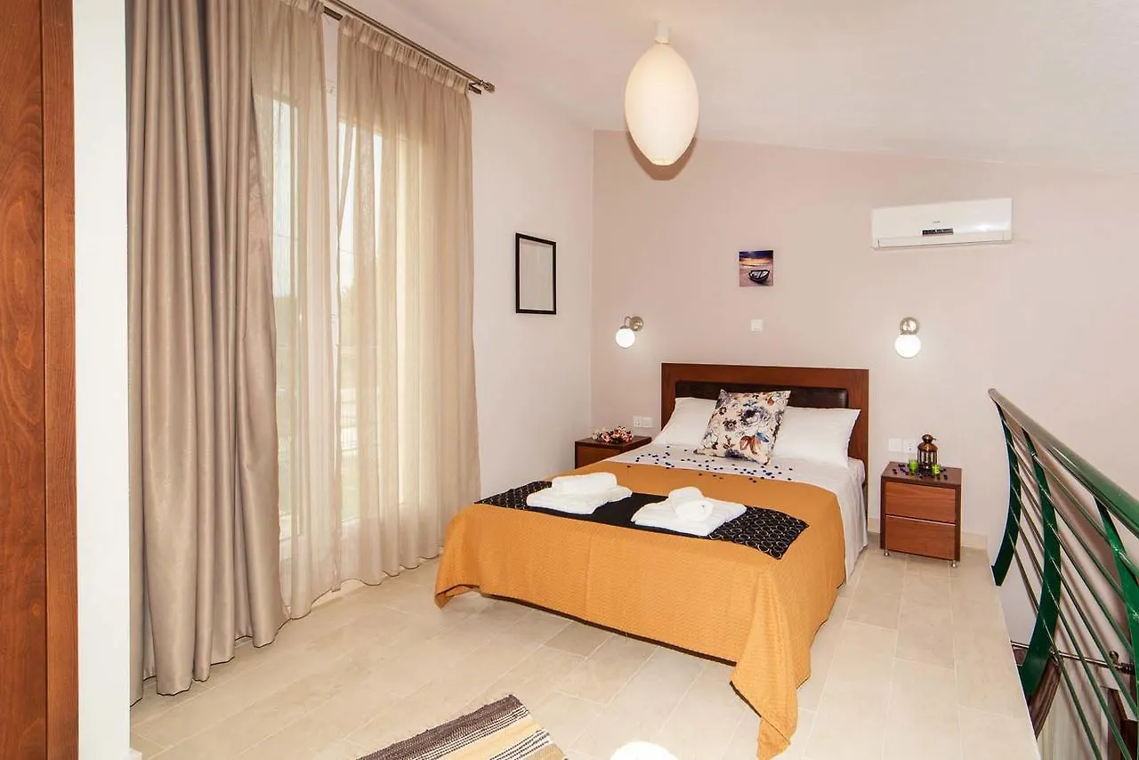 מלון דירות ניקיטי Erosaria Suites